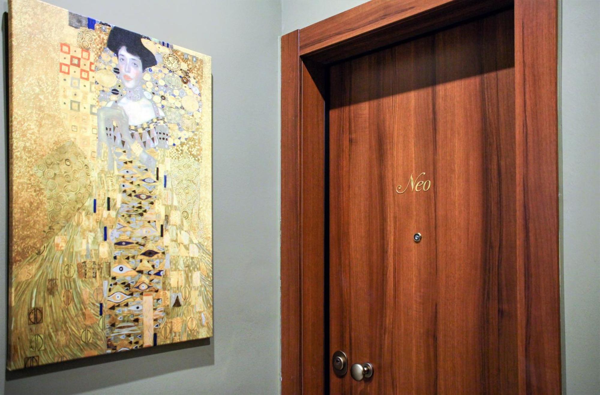 Neo Luxury Suite Athena Bagian luar foto